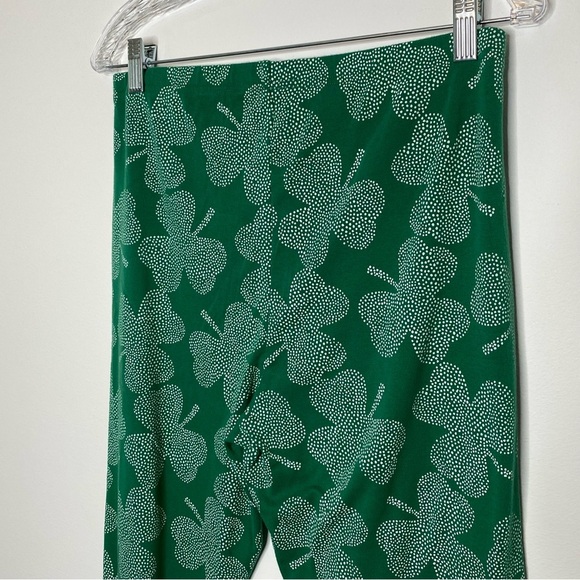 Carter’s Green Shamrock Dots Adult 100% Snug Fit Cotton Pajama Set - Picture 9 of 14